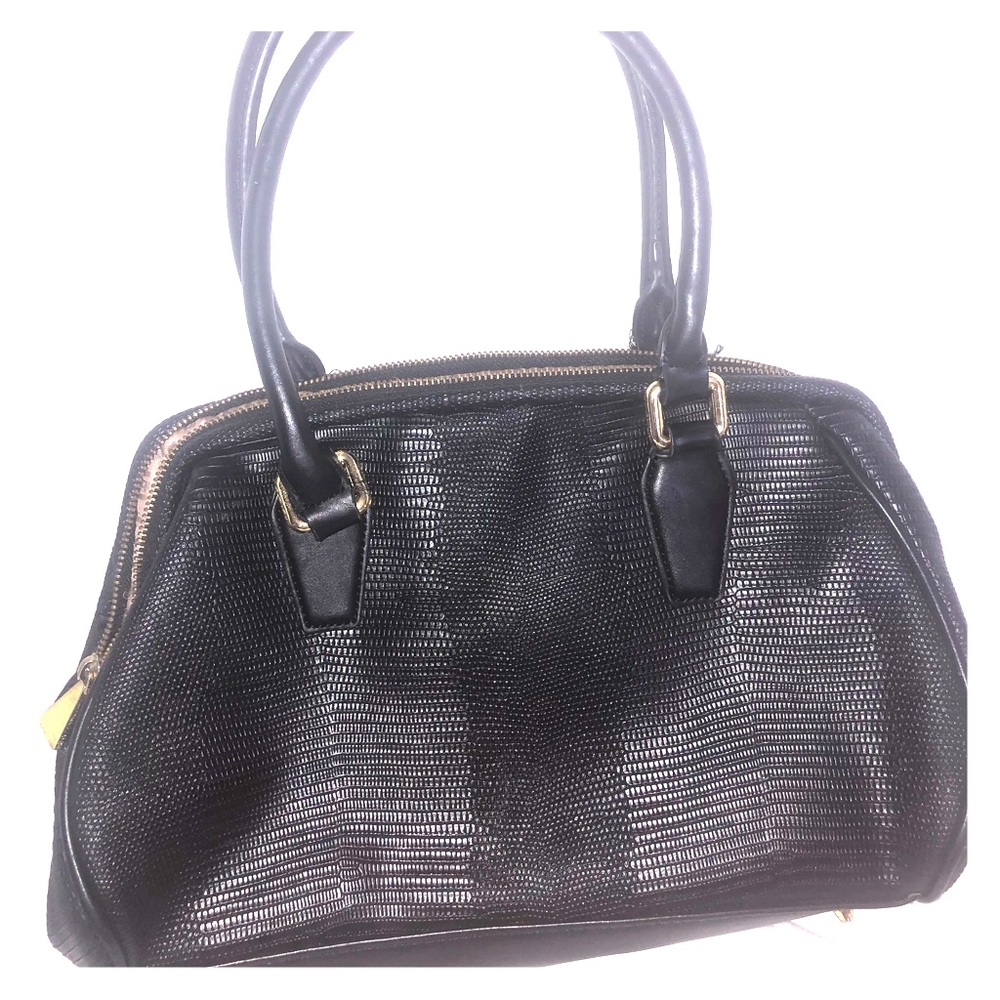 Snakeskin Black Liz Claiborne puede